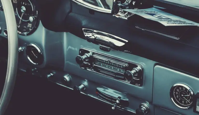 Easter Service. Easter Service Gold Canyon. Easter Service Apache Junction. Church open for easter services. Easter Services in Gold Canyon. An image of a old car radio. Drive-In Church. Drive in church gold canyon. drive in church apache junction.
